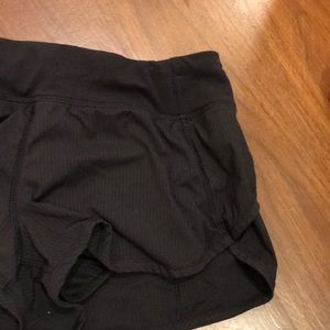 ivivva running shorts